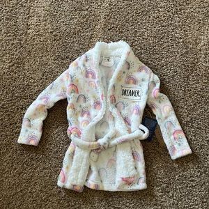 Rae Dunn size 3T robe. New
